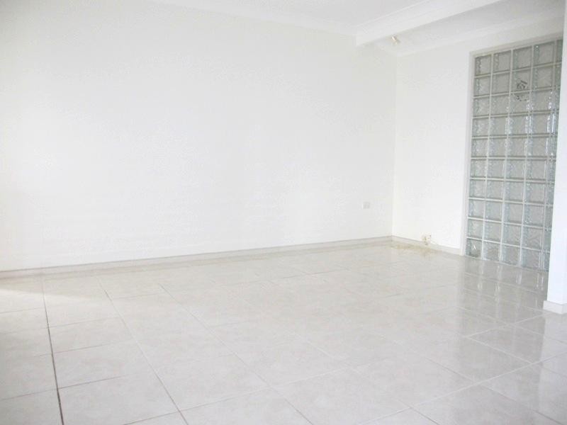 11 Platypus Avenue, Sorrento QLD 4217