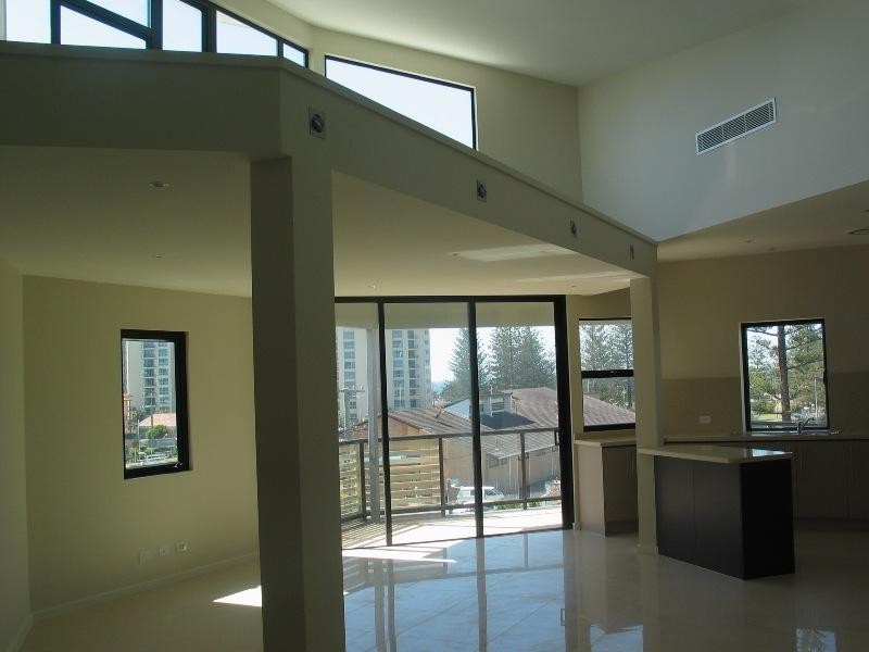 1-7 ‘Wings on Surf’ 160 Surf Parade, Broadbeach QLD 4218