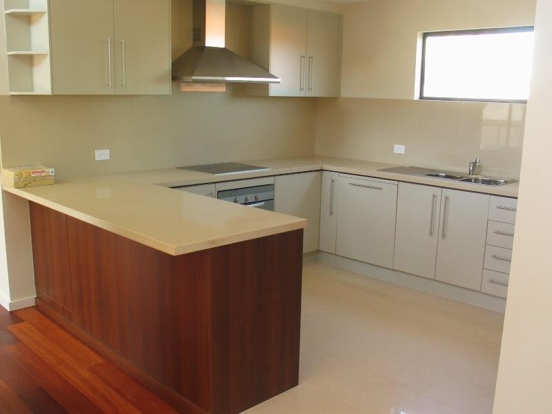 1-7 ‘Wings on Surf’ 160 Surf Parade, Broadbeach QLD 4218