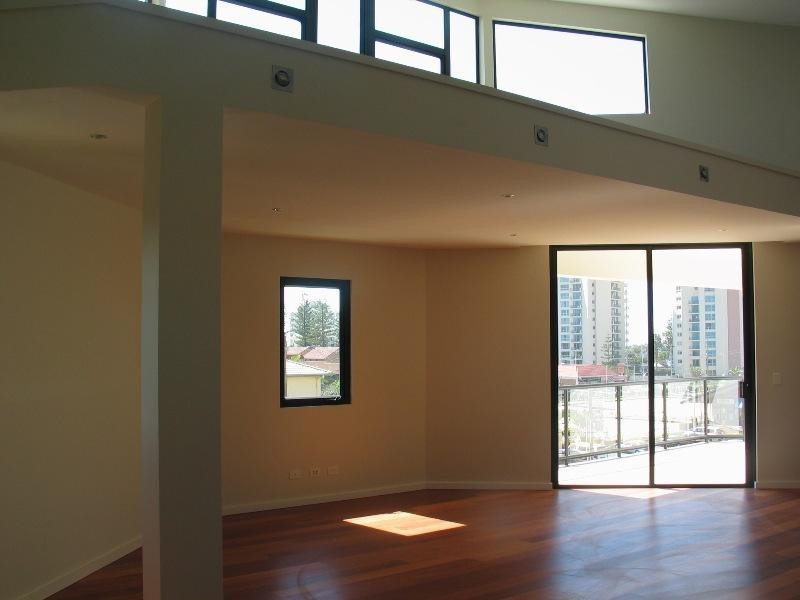 1-7 ‘Wings on Surf’ 160 Surf Parade, Broadbeach QLD 4218