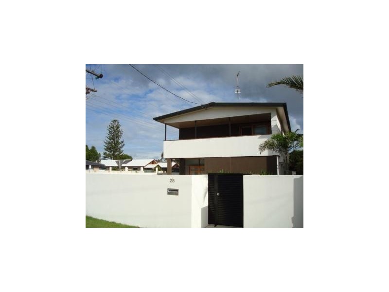 28 Dawn Parade, Miami QLD 4220