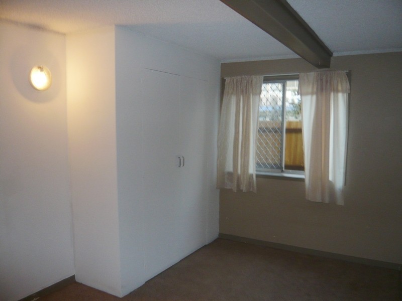 2/1325 Gold Coast Highway, Palm Beach QLD 4221