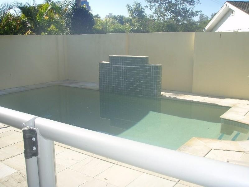 14 Savoy Drive, Broadbeach Waters QLD 4218