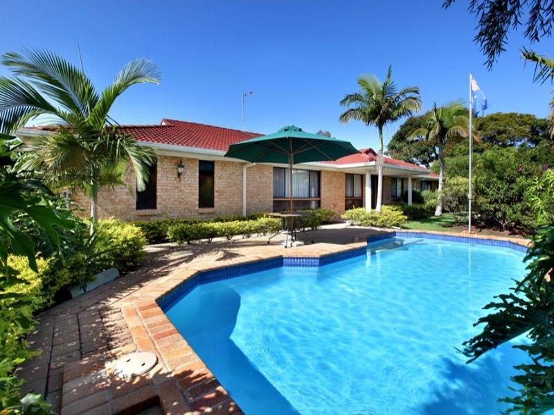 5 Hokitika Street, Broadbeach Waters QLD 4218