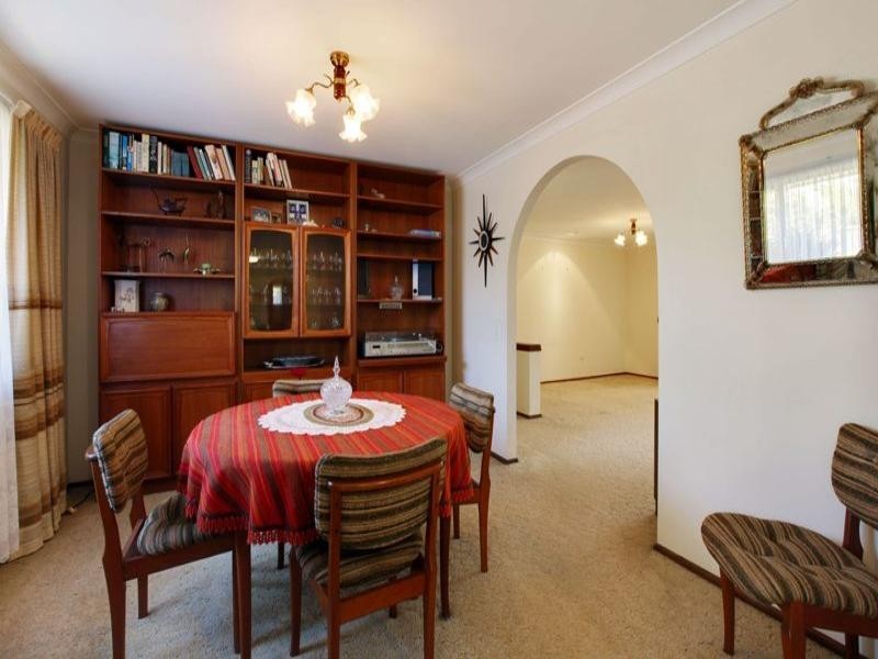 5 Hokitika Street, Broadbeach Waters QLD 4218