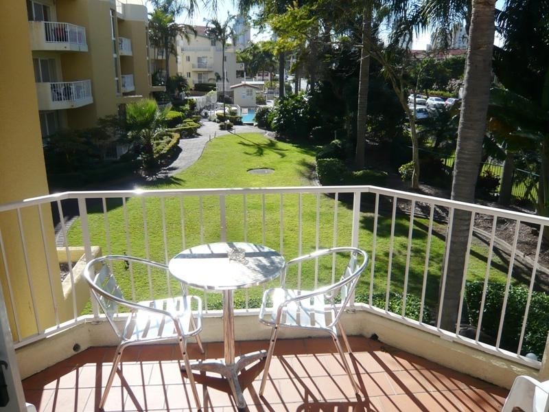 41/36 Surf Parade, Broadbeach QLD 4218