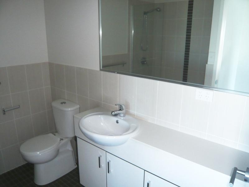 11/2312 Gold Coast Highway, Mermaid Beach QLD 4218