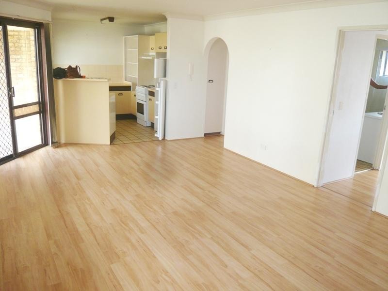 7/10 Mountainview Avenue, Miami QLD 4220