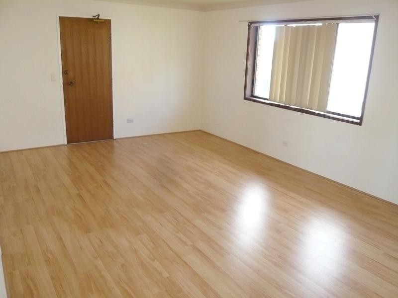 7/10 Mountainview Avenue, Miami QLD 4220