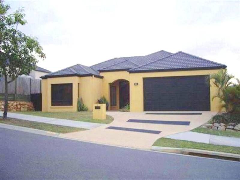 27 Hillridge Crescent, Varsity Lakes QLD 4227