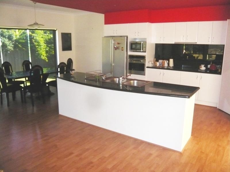 27 Hillridge Crescent, Varsity Lakes QLD 4227