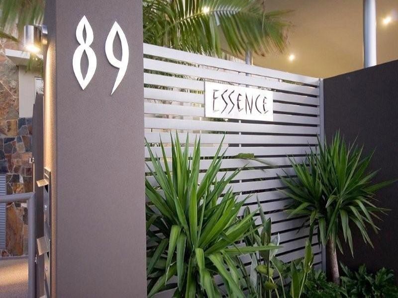 2/89 Seagull Avenue, Mermaid Beach QLD 4218