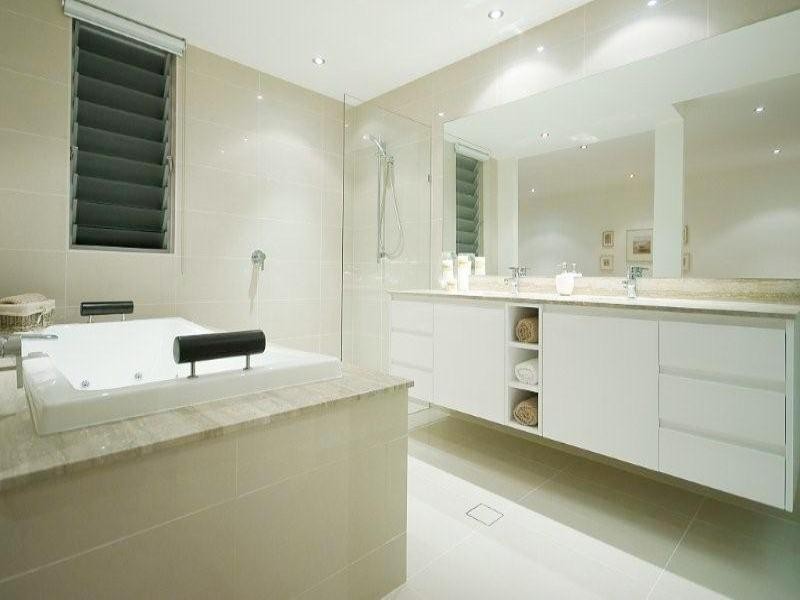 2/89 Seagull Avenue, Mermaid Beach QLD 4218