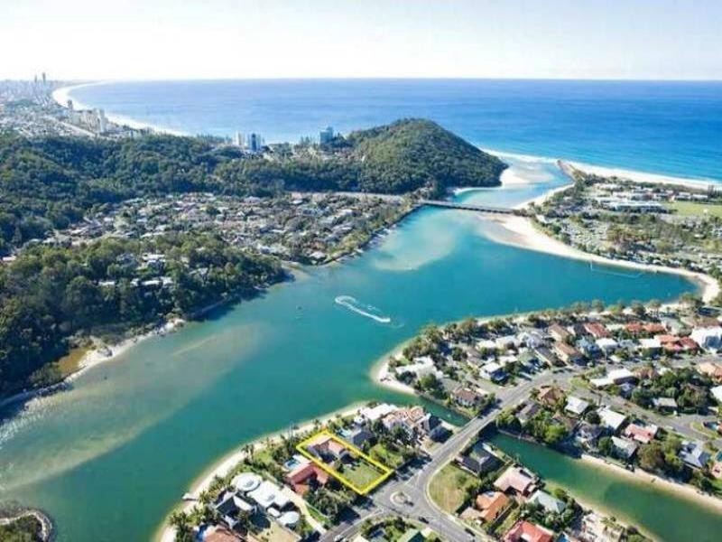 97 Tallebudgera Drive, Palm Beach QLD 4221