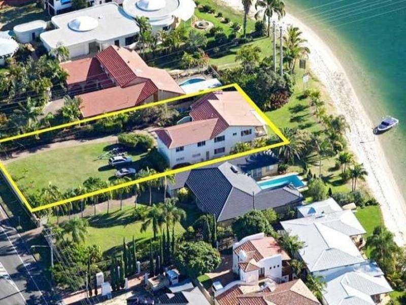 97 Tallebudgera Drive, Palm Beach QLD 4221