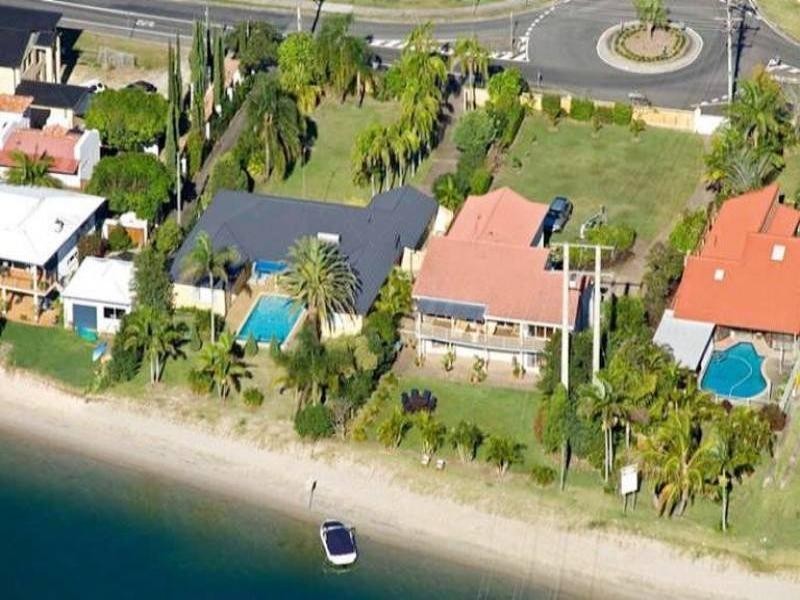 97 Tallebudgera Drive, Palm Beach QLD 4221