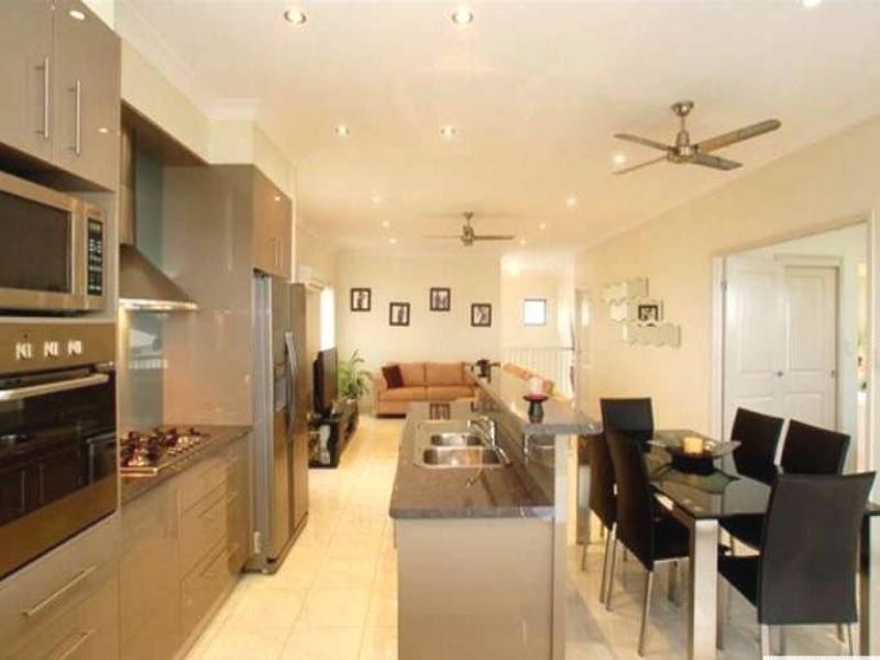 8 Aquarius Street, Reedy Creek QLD 4227