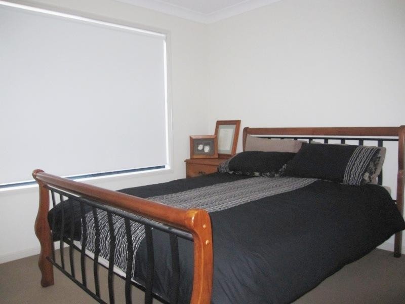 8 Aquarius Street, Reedy Creek QLD 4227