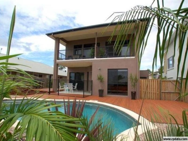 8 Aquarius Street, Reedy Creek QLD 4227