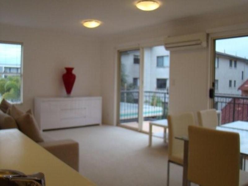 Mermaid Beach QLD 4218