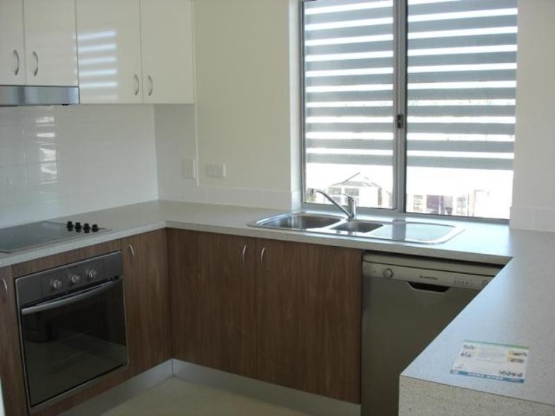 5/38-40 Johnston Street, Southport QLD 4215