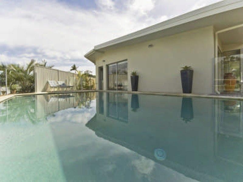 29 Key West, Broadbeach Waters QLD 4218