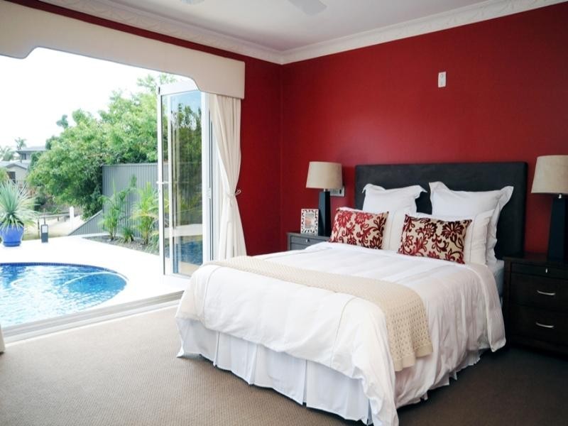 28 Cypress Drive, Broadbeach Waters QLD 4218