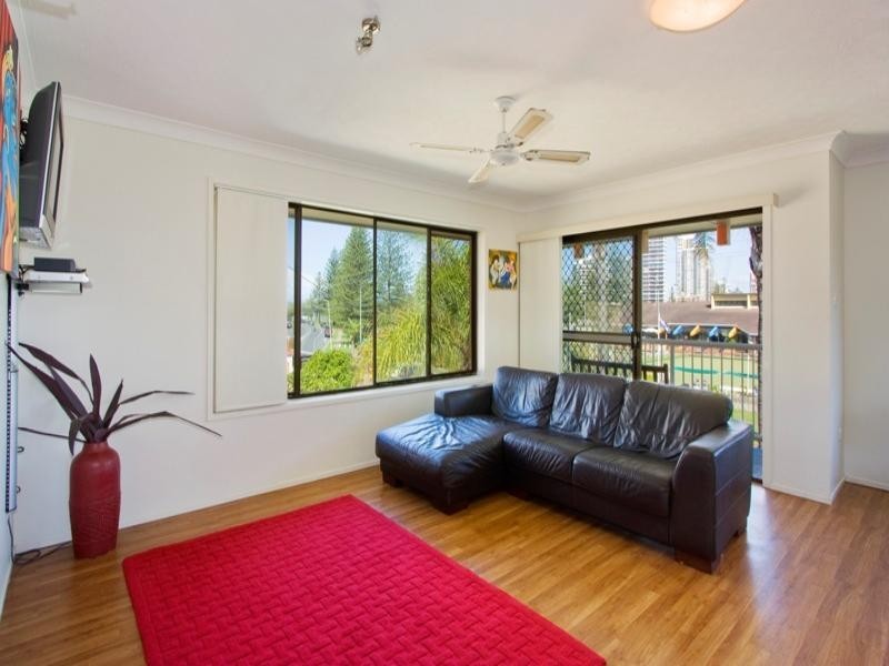 5/11 ‘The Rinks’ Armrick Avenue, Broadbeach QLD 4218