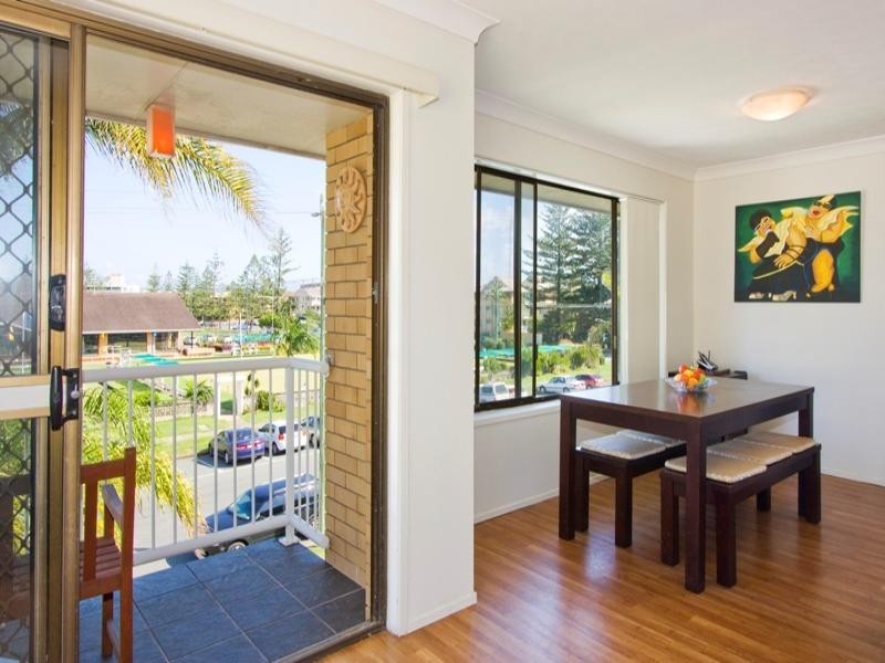 5/11 ‘The Rinks’ Armrick Avenue, Broadbeach QLD 4218