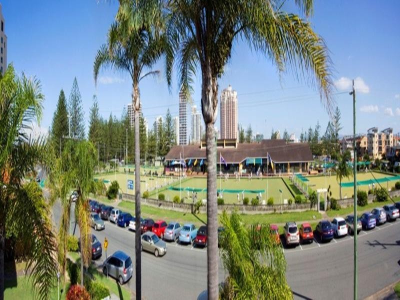 5/11 ‘The Rinks’ Armrick Avenue, Broadbeach QLD 4218