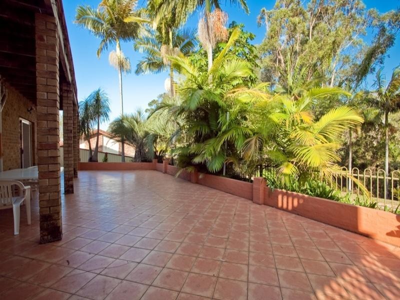 40 Glen Eagles Drive, Robina QLD 4226