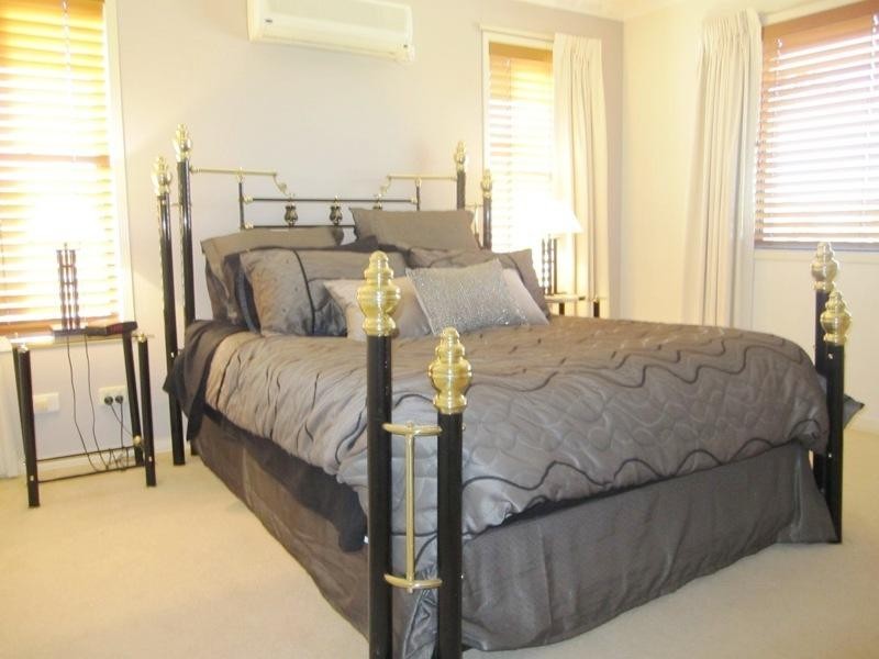 109 Dunlin Drive, Burleigh Waters QLD 4220