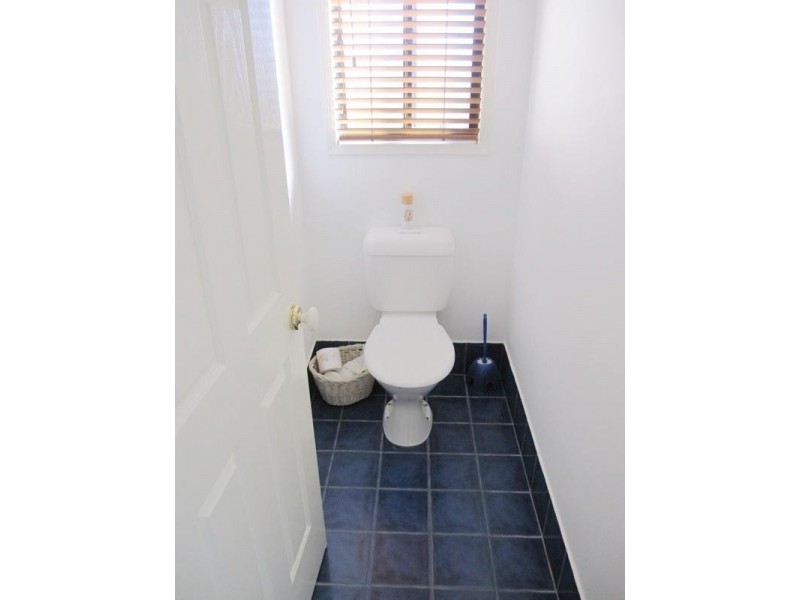 109 Dunlin Drive, Burleigh Waters QLD 4220