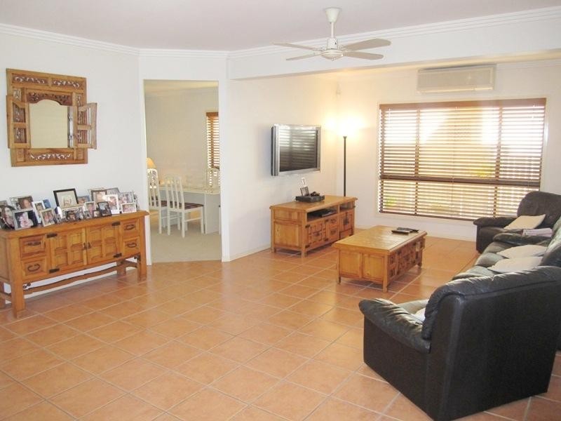 109 Dunlin Drive, Burleigh Waters QLD 4220