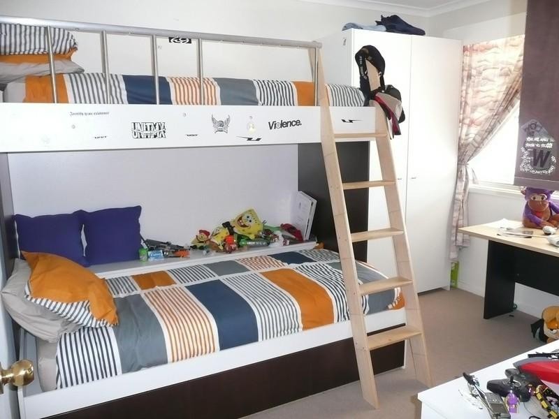 Broadbeach Waters QLD 4218