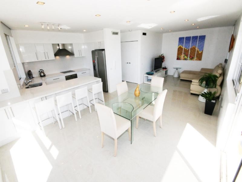 16 ‘Blue Pacific’ 280 Hedges Avenue, Mermaid Beach QLD 4218