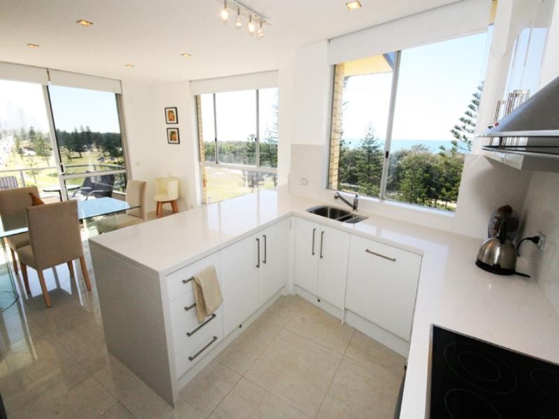 16 ‘Blue Pacific’ 280 Hedges Avenue, Mermaid Beach QLD 4218