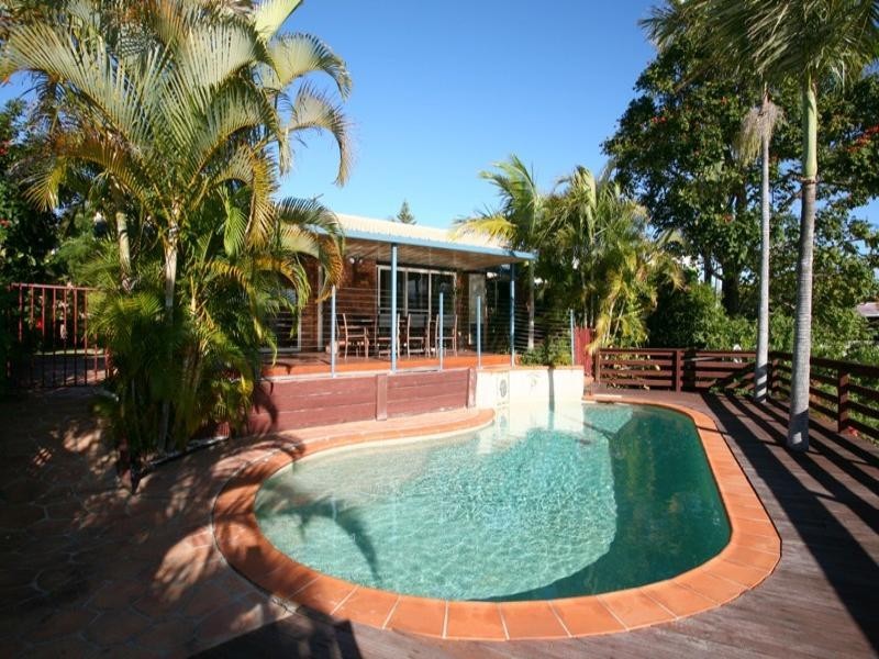 Broadbeach Waters QLD 4218