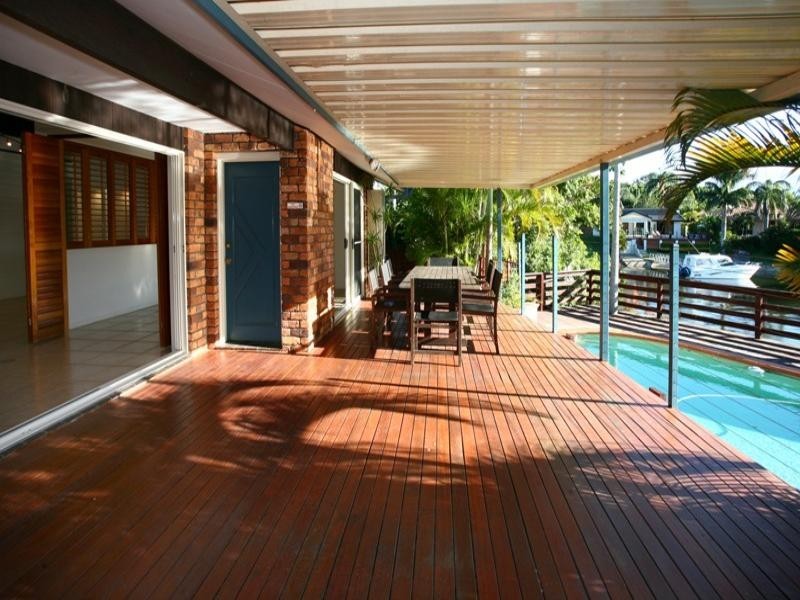 Broadbeach Waters QLD 4218