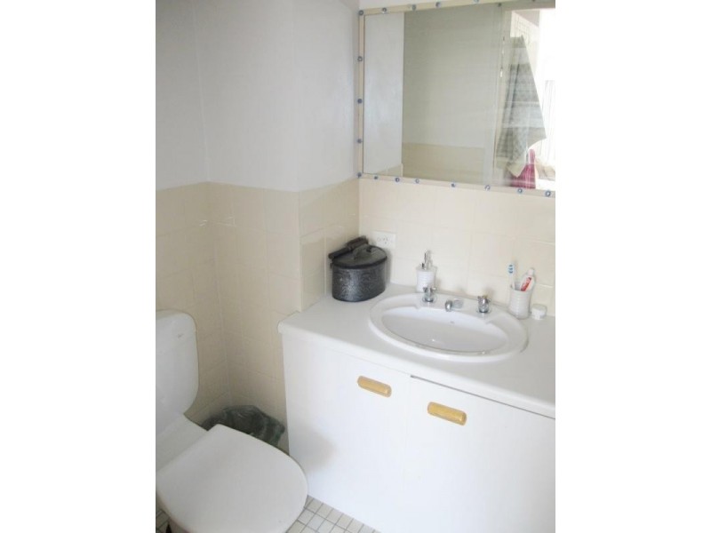 11/22 Wharf Road, Surfers Paradise QLD 4217