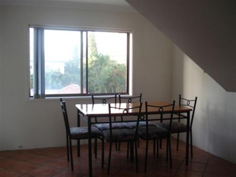 11/22 Wharf Road, Surfers Paradise QLD 4217