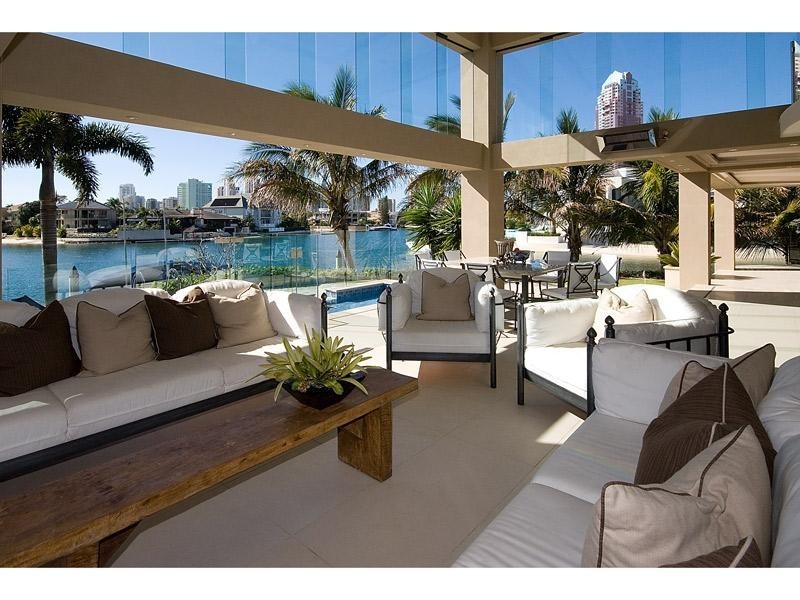 29 Midshipman Court, Main Beach QLD 4217