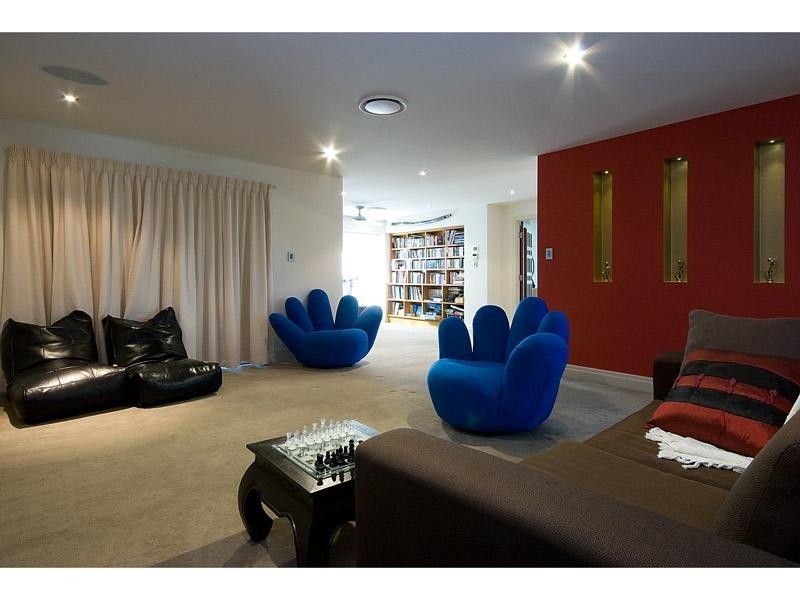 29 Midshipman Court, Main Beach QLD 4217