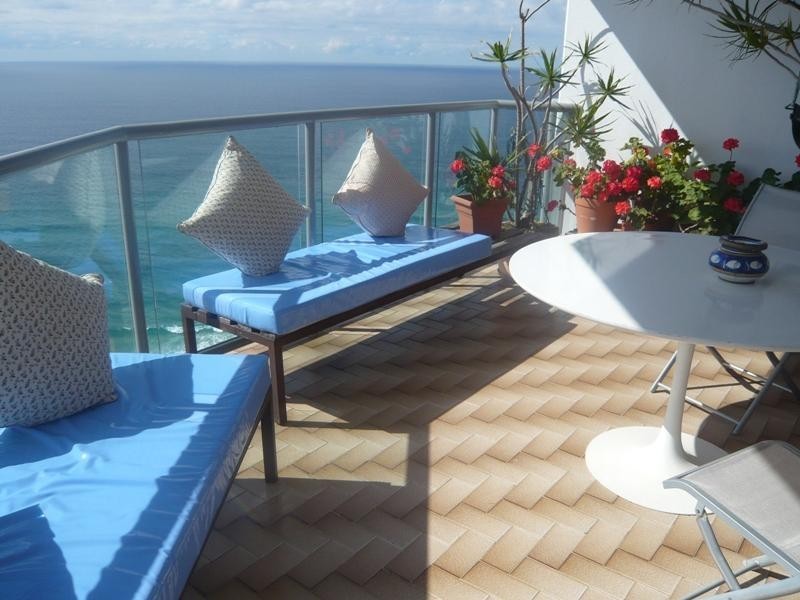 5 Clifford Street, Surfers Paradise QLD 4217