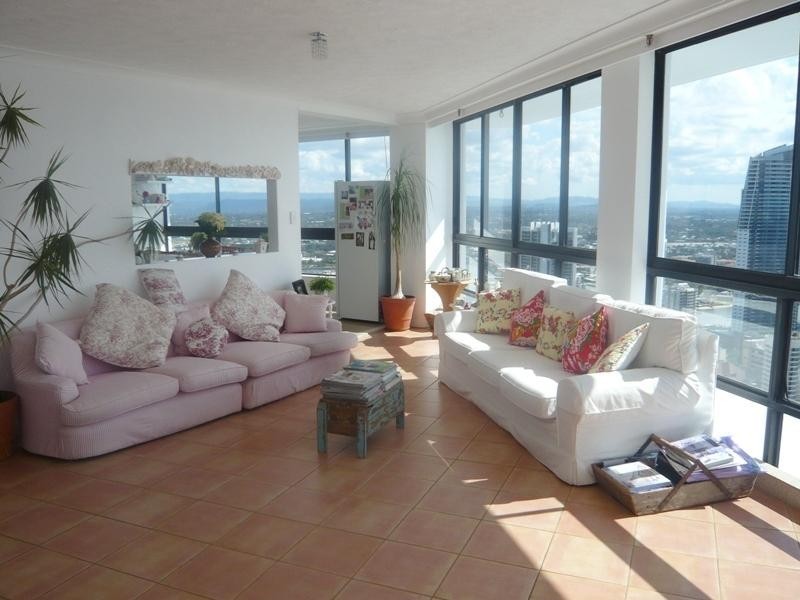 5 Clifford Street, Surfers Paradise QLD 4217