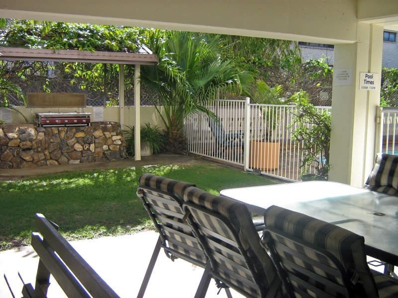 12/29 Old Burleigh Road, Surfers Paradise QLD 4217