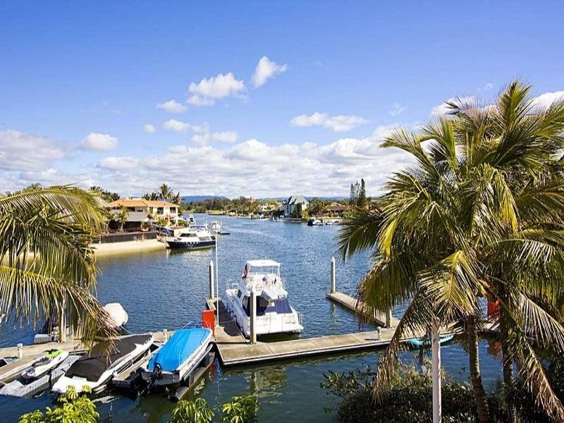 2 ‘Grand Mariner’ 12 Commodore Drive, Surfers Paradise QLD 4217