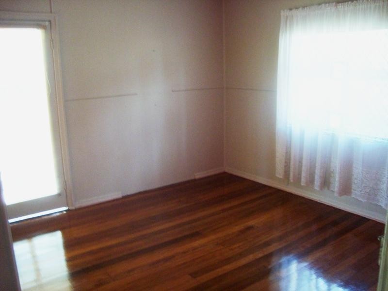 2/13 Jubilee Avenue, Broadbeach QLD 4218