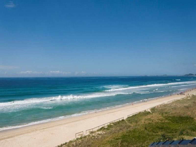 31 Hedges Avenue, Mermaid Beach QLD 4218