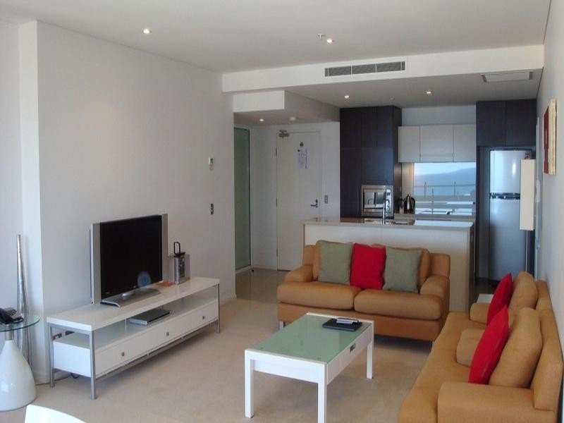 1802/89 ‘The Wave’, Surf Parade, Broadbeach QLD 4218